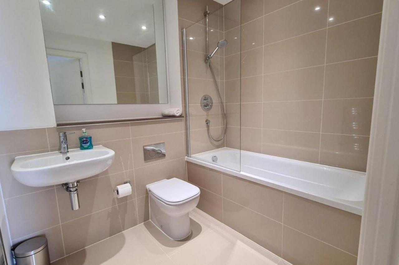 Lowen, 1 Lusty Glaze, Newquay, Cornwall