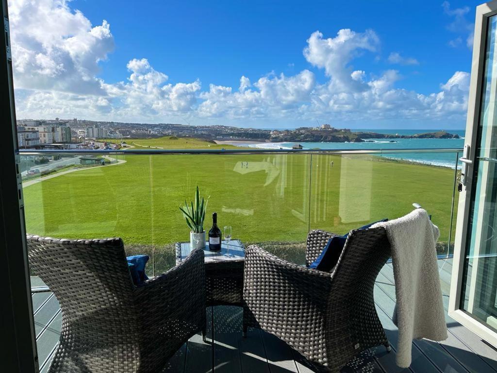 Lowen, 1 Lusty Glaze, Newquay, Cornwall *