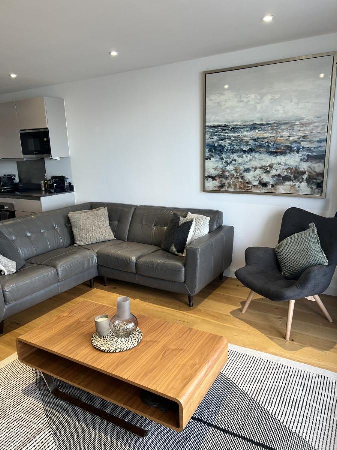 Lowen, 1 Lusty Glaze, Newquay, Cornwall * Newquay (Cornwall)